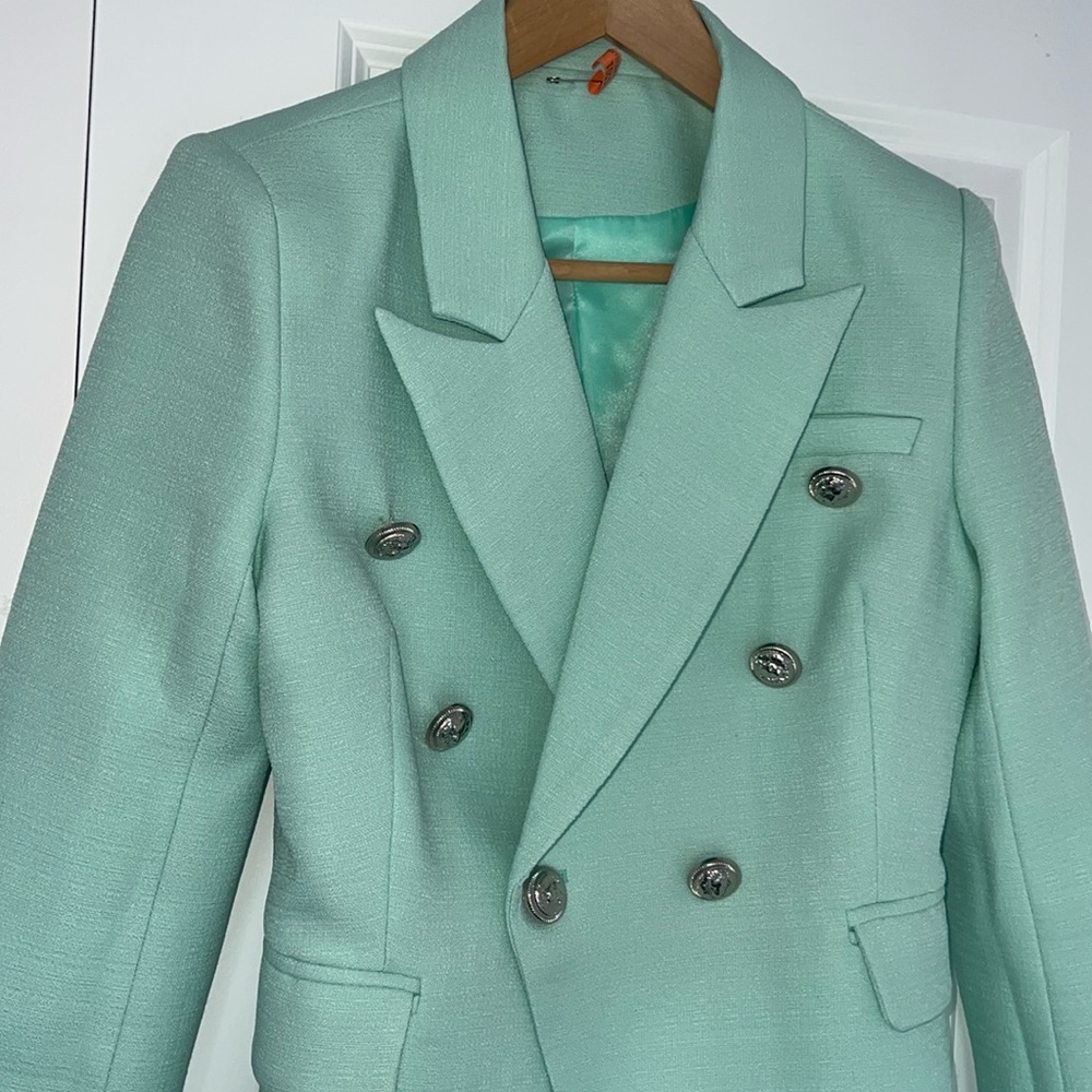 Mint Double-Breasted Blazer.  Great tailoring and fit. Like new.